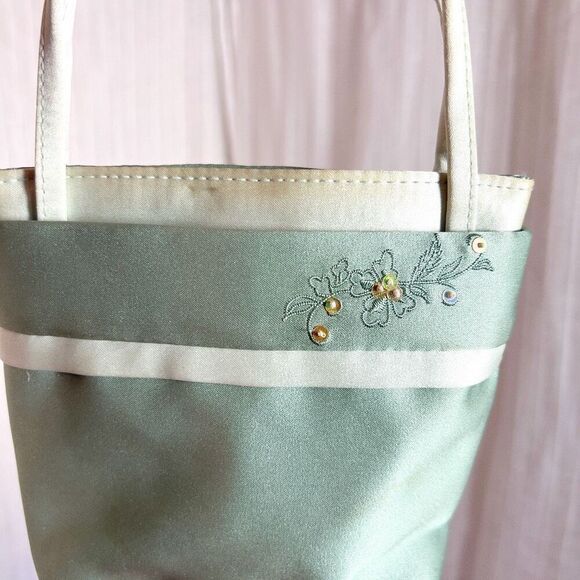 Vintage | Women’s | Bags | One Size | Green Beaded Floral Mini Bag - Picture 2 of 6